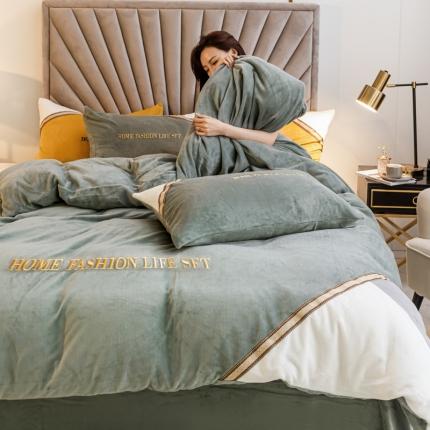 91家纺网 家纺一手货源 找家纺 （总）索飞特 2022新款牛奶绒拼角工艺款四件套