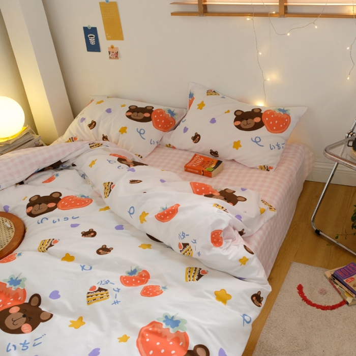 91家纺网 家纺一手货源 找家纺 窝米2020秋季13370全棉四件套萌宠风系列 草莓熊