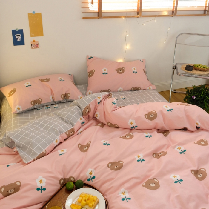 91家纺网 家纺一手货源 找家纺 窝米2020秋季13370全棉四件套萌宠风系列 欢乐熊