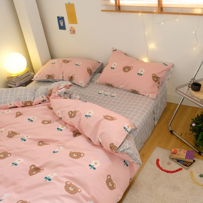 91家纺网 家纺一手货源 找家纺 窝米2020秋季13370全棉四件套萌宠风系列 欢乐熊