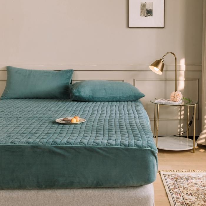 91家纺网 家纺一手货源 找家纺 法芙娜家纺  秋冬加厚牛奶绒夹棉床笠 吸湿排汗保暖 松石蓝