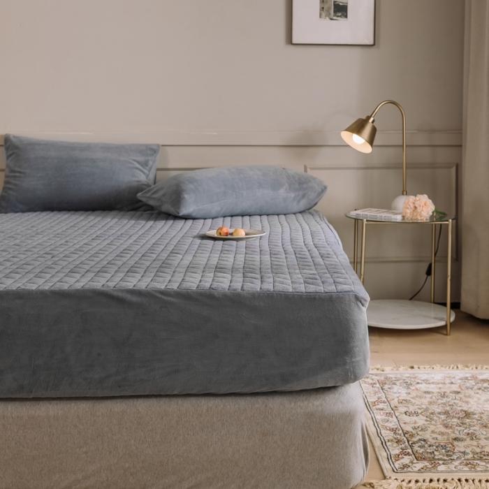 91家纺网 家纺一手货源 找家纺 法芙娜家纺 秋冬加厚牛奶绒夹棉床笠 吸湿排汗保暖 银川灰