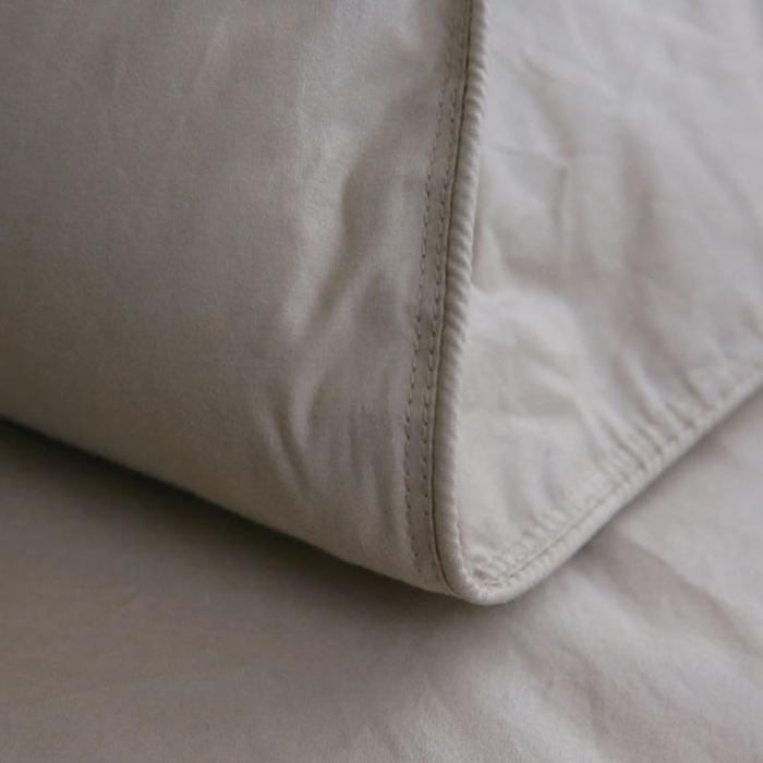 91家纺网 家纺一手货源 找家纺 俏企鹅 2025新款全棉单边羽绒被 浅灰