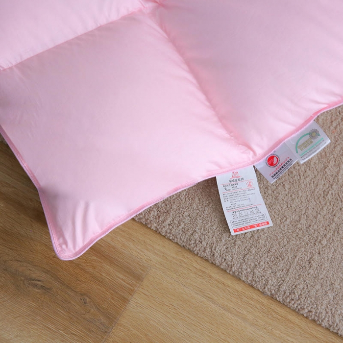 91家纺网 家纺一手货源 找家纺 俏企鹅 2025新款全棉单边羽绒被 樱花粉