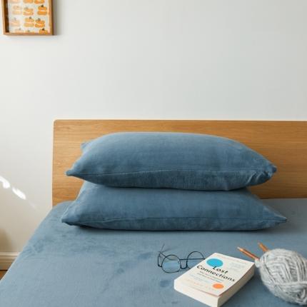 91家纺网 家纺一手货源 找家纺 （总）时光里 2020新款纯色230克牛奶绒单枕套