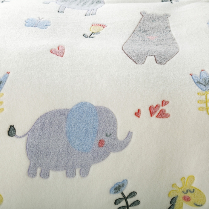 91家纺网 家纺一手货源 找家纺 好艺佳新款240克雪花绒毯法莱绒毯床单加厚毛毯动物世界