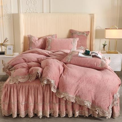 网红馆 2025新款牛奶绒雕花床裙四件套 莫兰迪-仙粉