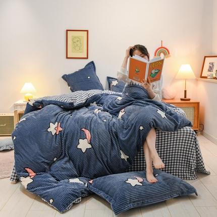 91家纺网 家纺一手货源 找家纺 牛奶绒四件套双面金貂法莱水晶魔法宝宝雕花绒被套