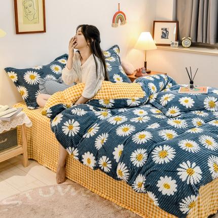 91家纺网 家纺一手货源 找家纺 牛奶绒四件套双面金貂法莱水晶魔法宝宝雕花绒被套