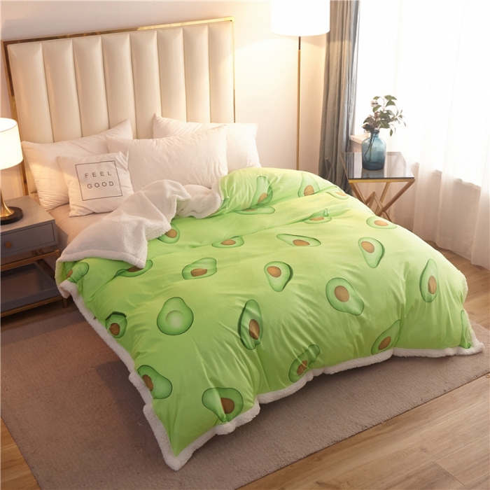 91家纺网 家纺一手货源 找家纺 北纬27度 2020新款羊羔绒多功能毯被套双用 牛油果