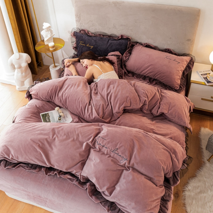 91家纺网 家纺一手货源 找家纺 蓝巢 2020新款水晶绒蕾丝边四件套 绒-豆沙