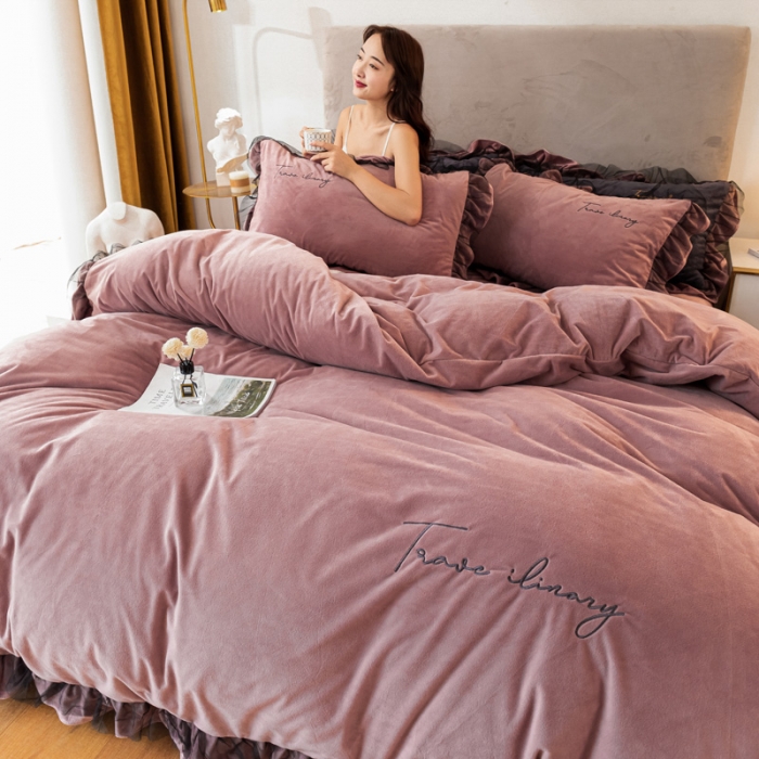 91家纺网 家纺一手货源 找家纺 蓝巢 2020新款水晶绒蕾丝边四件套 绒-豆沙