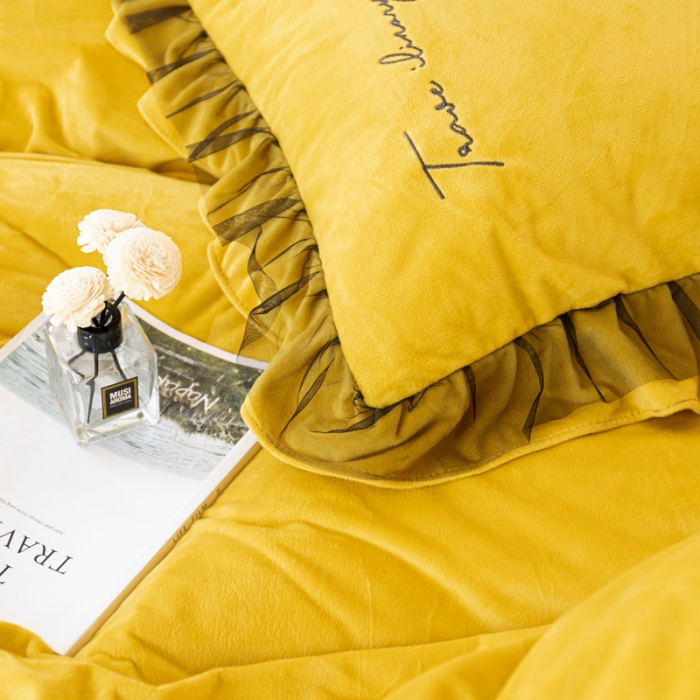 91家纺网 家纺一手货源 找家纺 蓝巢 2020新款水晶绒蕾丝边四件套 绒-暖黄