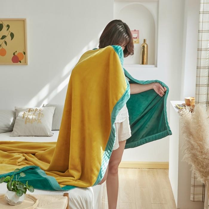 91家纺网 家纺一手货源 找家纺 法芙娜家纺  新品 AB复合毯 牛奶绒加厚毛毯 黄绿