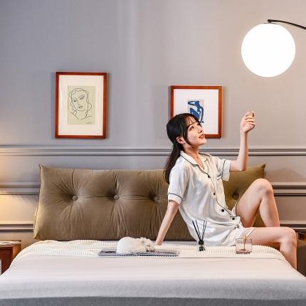 一兰2020新款韩国绒立体三角靠垫床头大靠垫床上靠背点点驼色