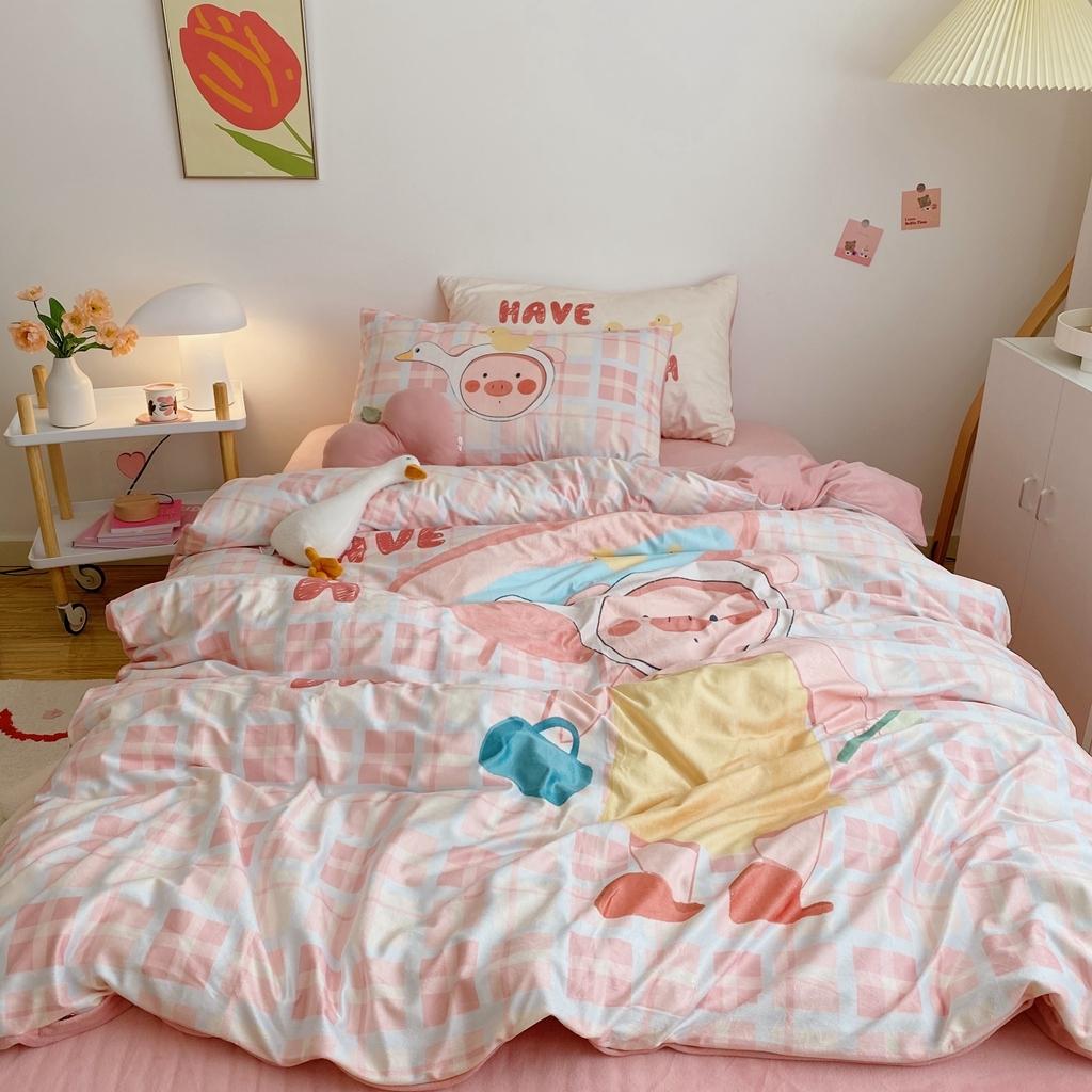 91家纺网 家纺一手货源 找家纺 星期八 2020原创设计师款牛奶绒四件套 小鸭猪猪