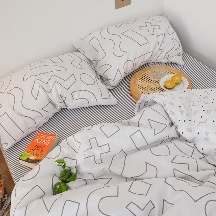 91家纺网 家纺一手货源 找家纺 艾沁2020新款日系简约风全棉四件套 方程式