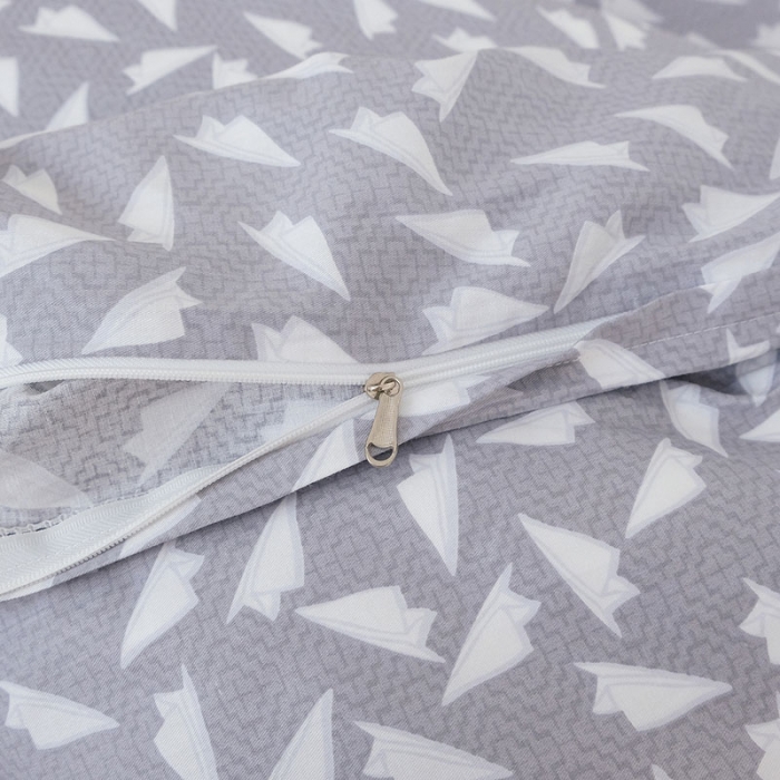 91家纺网 家纺一手货源 找家纺 艾沁2020新款日系简约风全棉四件套 纸飞机