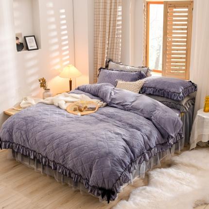 91家纺网 家纺一手货源 找家纺 （总）嗨购 2020新款夹棉水晶绒韩版花边四件套