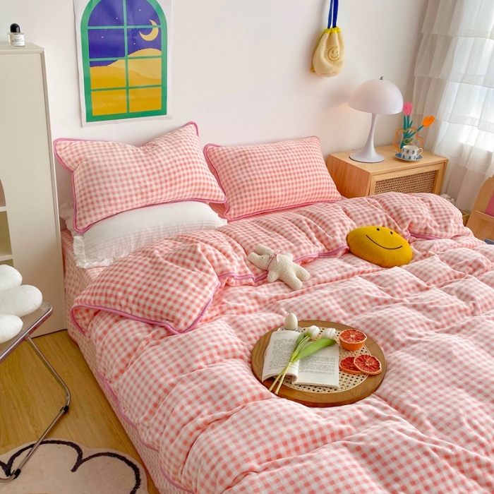 91家纺网 家纺一手货源 找家纺 顾里 2020新款韩国ins高端保暖牛奶绒套件 粉格