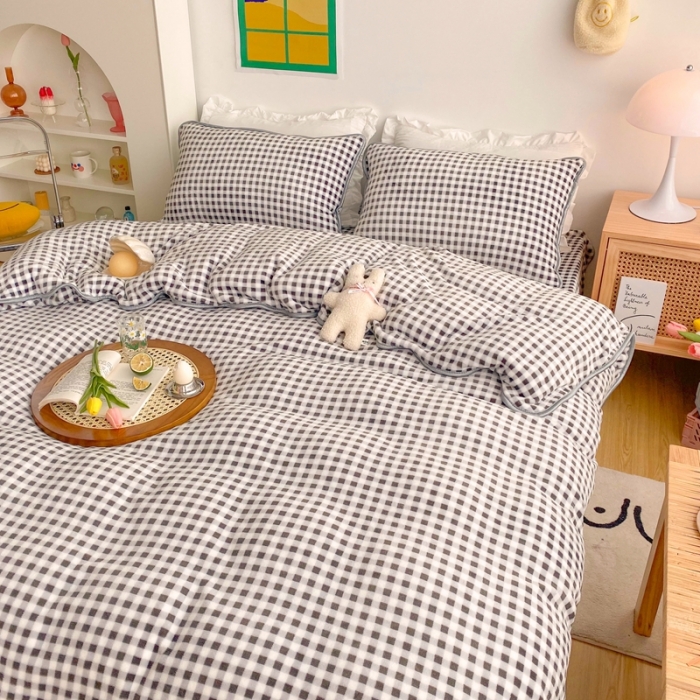 91家纺网 家纺一手货源 找家纺 顾里 2020新款韩国ins高端保暖牛奶绒套件 黑格