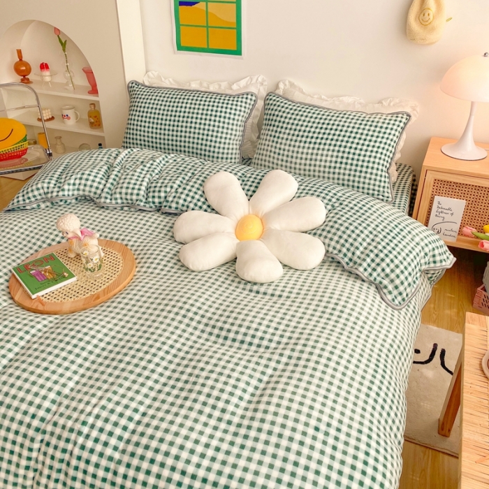 91家纺网 家纺一手货源 找家纺 顾里 2020新款韩国ins高端保暖牛奶绒套件 绿格