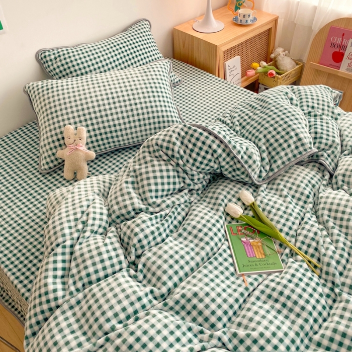 91家纺网 家纺一手货源 找家纺 顾里 2020新款韩国ins高端保暖牛奶绒套件 绿格