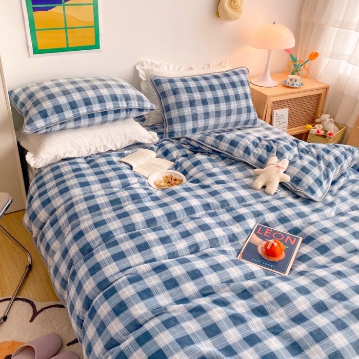 91家纺网 家纺一手货源 找家纺 顾里 2020新款韩国ins高端保暖牛奶绒套件 蓝灰格