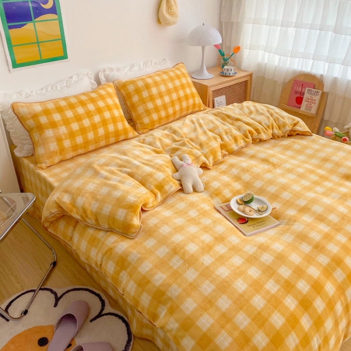 91家纺网 家纺一手货源 找家纺 顾里 2020新款韩国ins高端保暖牛奶绒套件 柠檬黄