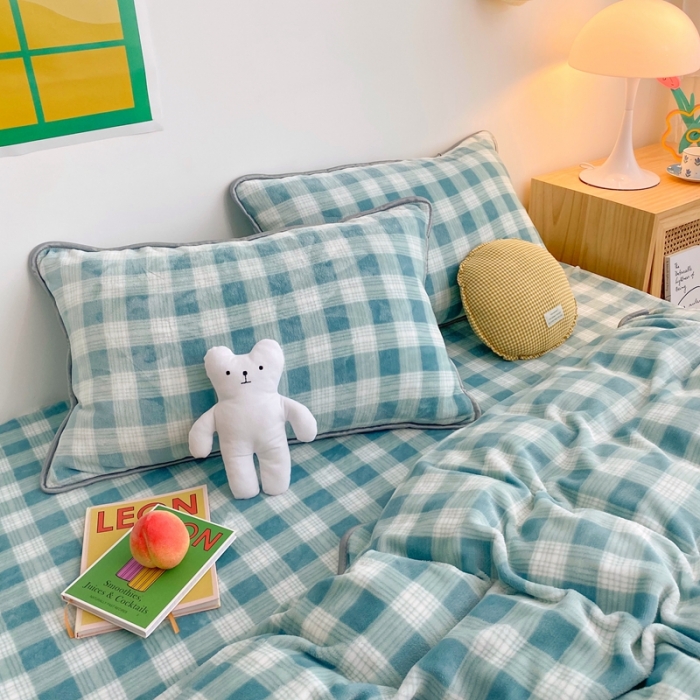 91家纺网 家纺一手货源 找家纺 顾里 2020新款韩国ins高端保暖牛奶绒套件 浅豆绿