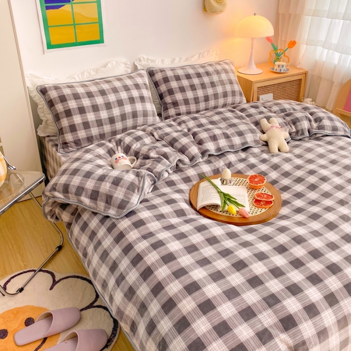 91家纺网 家纺一手货源 找家纺 顾里 2020新款韩国ins高端保暖牛奶绒套件 雾霾灰