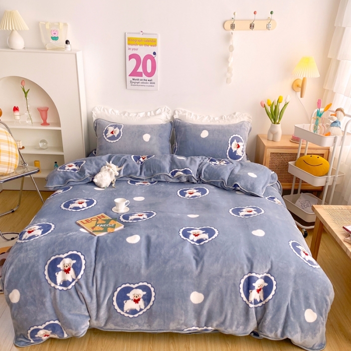 91家纺网 家纺一手货源 找家纺 顾里 2020新款韩国ins高端保暖牛奶绒套件 爱心绵羊