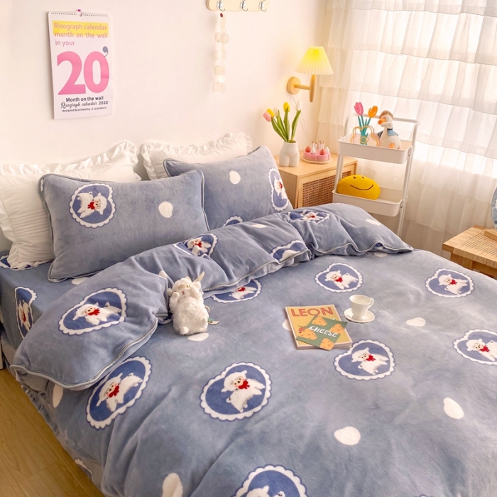 91家纺网 家纺一手货源 找家纺 顾里 2020新款韩国ins高端保暖牛奶绒套件 爱心绵羊