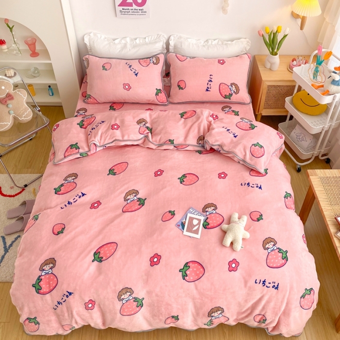 91家纺网 家纺一手货源 找家纺 顾里 2020新款韩国ins高端保暖牛奶绒套件 草莓女孩