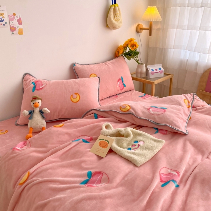 91家纺网 家纺一手货源 找家纺 顾里 2020新款韩国ins高端保暖牛奶绒套件 美少女蜜桃