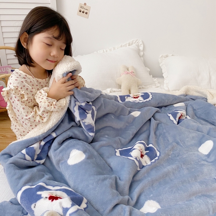 91家纺网 家纺一手货源 找家纺 顾里2020新款ins网红少女心温暖牌羊羔绒毯 爱心绵羊