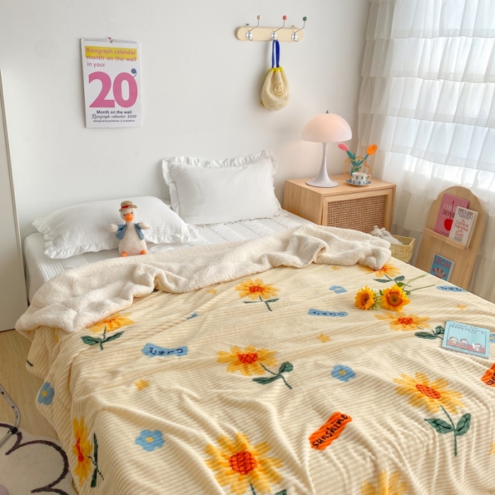 91家纺网 家纺一手货源 找家纺 顾里 新款ins网红少女心温暖牌魔法牛奶绒毛毯 向日葵