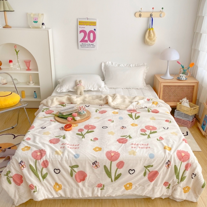 91家纺网 家纺一手货源 找家纺 顾里 新款ins网红少女心温暖牌魔法牛奶绒毛毯 郁金香