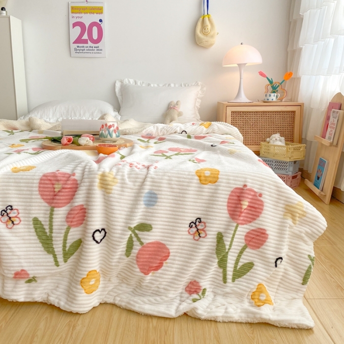 91家纺网 家纺一手货源 找家纺 顾里 新款ins网红少女心温暖牌魔法牛奶绒毛毯 郁金香