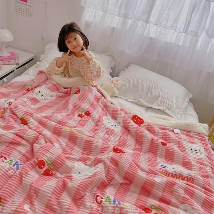 91家纺网 家纺一手货源 找家纺 顾里 新款ins网红少女心温暖牌魔法牛奶绒毛毯 蛋糕草莓