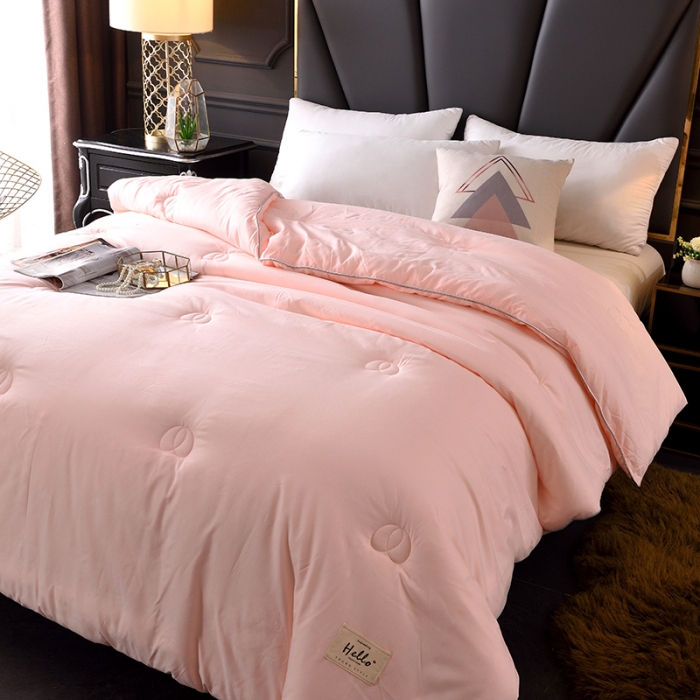 91家纺网 家纺一手货源 找家纺 德芙2020新款纯色整张棉高密磨毛亲肤被 粉玉色