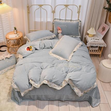 91家纺网 家纺一手货源 找家纺 （总）安妮 2022新款朵拉牛奶绒刺绣四件套