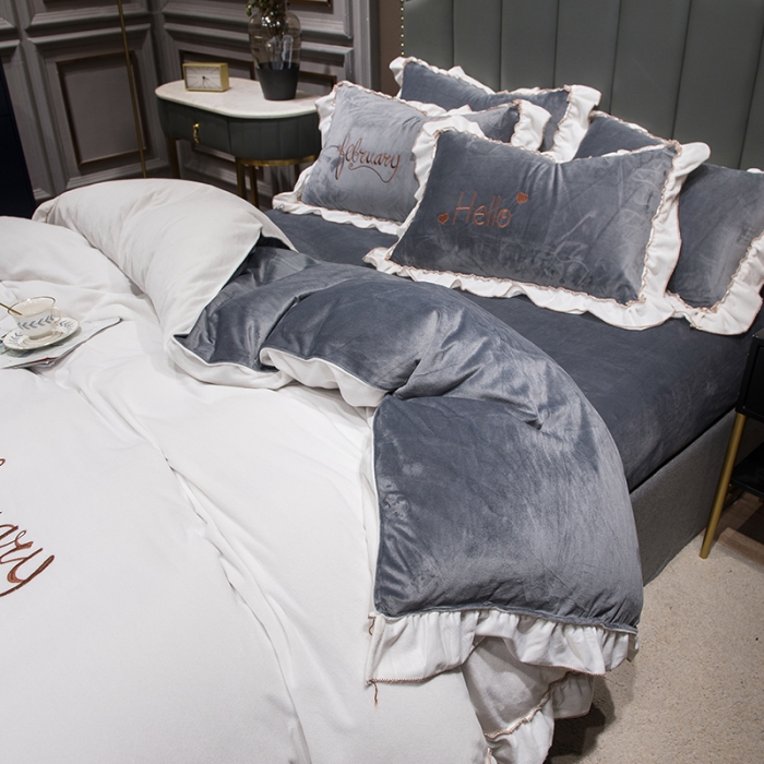 91家纺网 家纺一手货源 找家纺 骏腾2022新款韩版绣花你好美丽系列水晶绒四件套宝宝绒 白灰