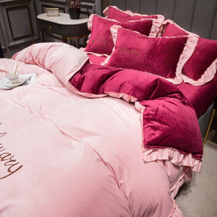 91家纺网 家纺一手货源 找家纺 骏腾2022新款韩版绣花你好美丽系列水晶绒四件套宝宝绒豆沙红