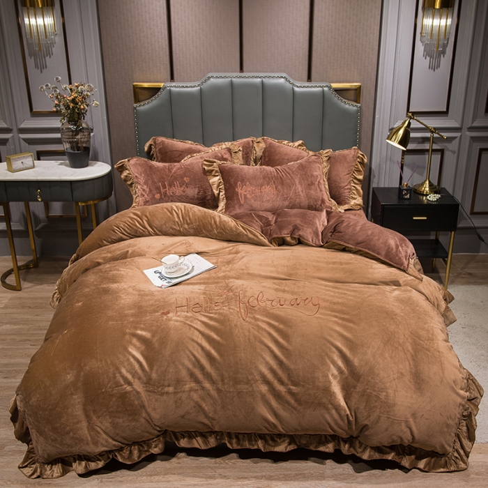 91家纺网 家纺一手货源 找家纺 骏腾2022新款韩版绣花你好美丽系列水晶绒四件套宝宝绒卡其棕