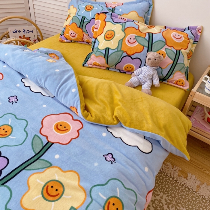 91家纺网 家纺一手货源 找家纺 星期八 2020新款秋冬加厚保暖牛奶绒四件套 笑脸花