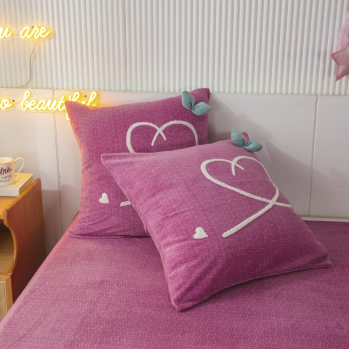 91家纺网 家纺一手货源 找家纺 兴美佳新款日式简约小清新提花牛奶绒四件套唯爱-胭脂粉