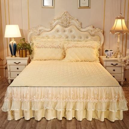 91家纺网 家纺一手货源 找家纺 （总）瑞宝 2025新款夹棉加厚磨毛床裙梦恋系列床裙三件套