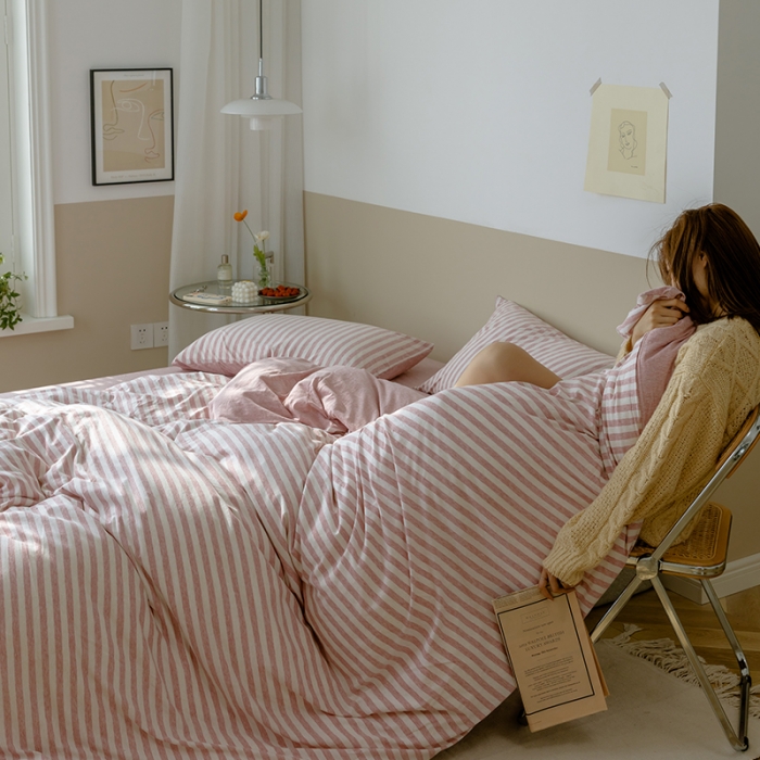 91家纺网 家纺一手货源 找家纺 华超针织 2021新款针织条纹四件套 红米中条