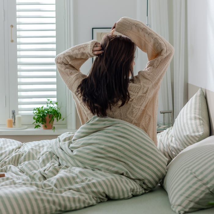 91家纺网 家纺一手货源 找家纺 华超针织 2021新款针织条纹四件套 绿米中条